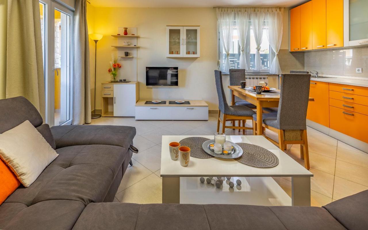 Apartments Istriensonne - Haus Stephan Medulin Bagian luar foto